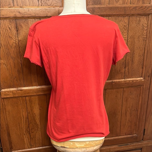 LIFE IS GOOD😊NWT Red Fitted ❤️Short Sleeve DOG Tee🐶 - Picture 4 of 9